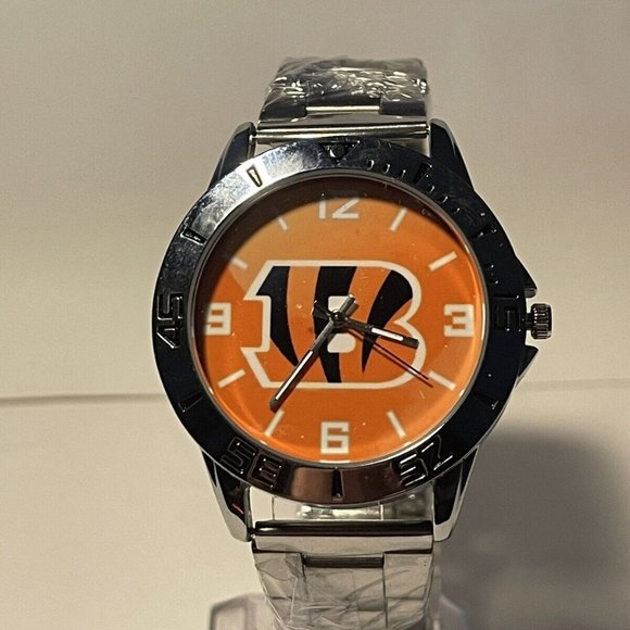 CINCINNATI BENGALS NFL Team Logo Men's Stainless-Steel Silver Analog Watch NEW - Picture 11 of 11